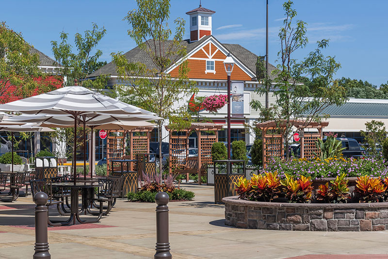Tanger Outlets Riverhead – The Hamlets